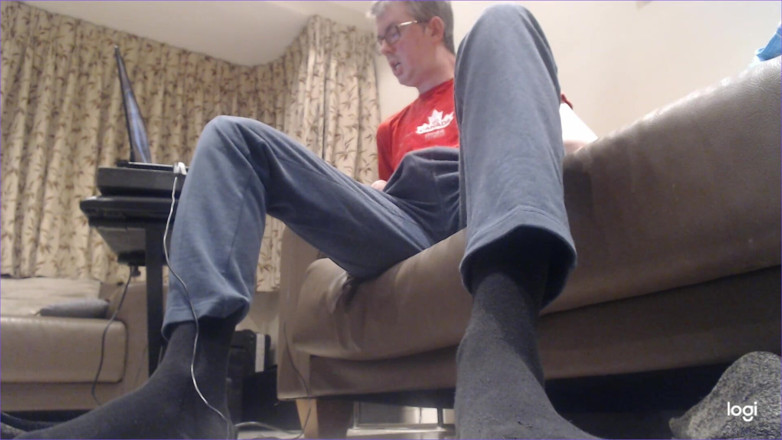 Longlegs: Strip and Wank