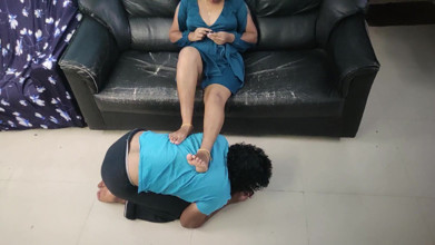 Vaigavarun Feet romance