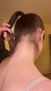 Oreilles, cou et aisselles