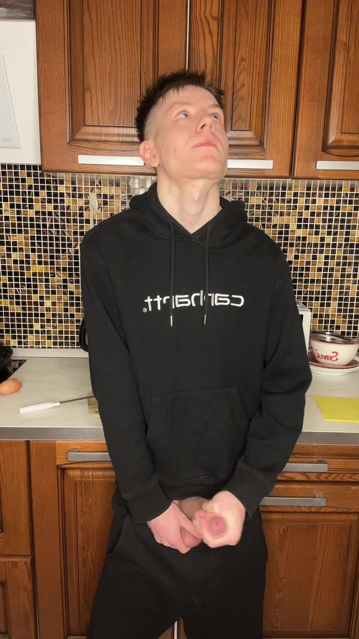 Morflot24: Sesja Jerk Big Dick Napalonego Twinka