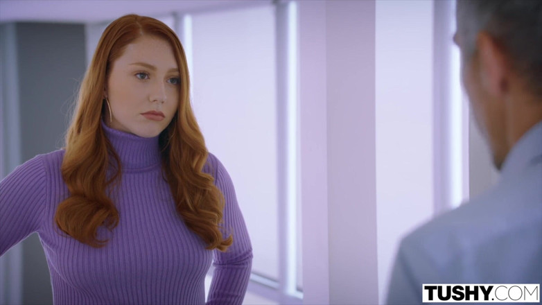 Tushy: Tushy Thicc-studente stopt niet totdat ze wordt gaapt door haar...
