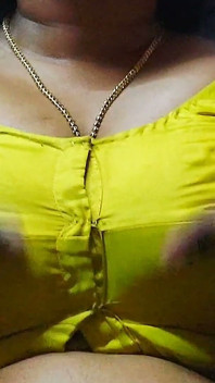 Indická bengálská vesnice bhabhi má sex s zlobivou Devar Ji.
