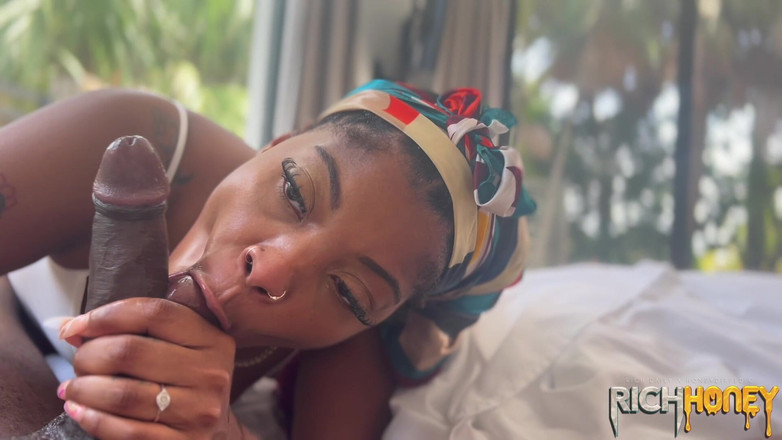 DICKHDDAILY: 아침의 영광: 꿀이 담근 C