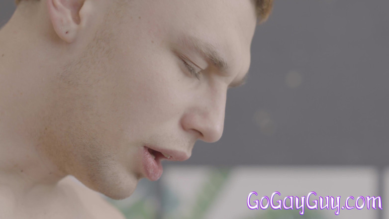 Gogayguy: Andreas Nilsen üniversiteli arkadaşını sikiyor