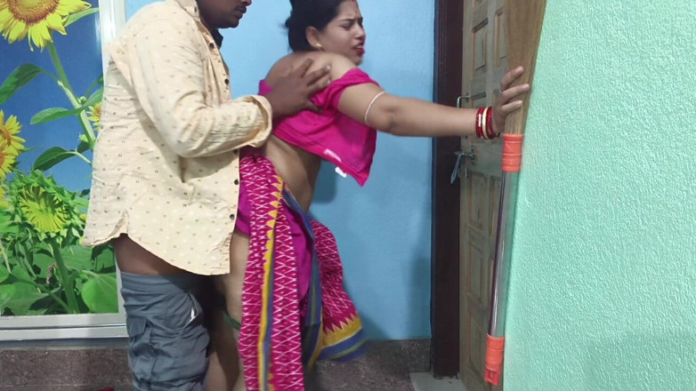 Sona bhabhi: Vesnická desi manželka Hard-core sex se svým Debarem. Když její...