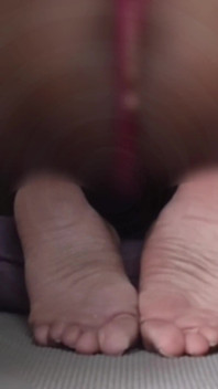 TS Domme Mindfuck: Reprogrammed for Foot Worship (mesmerising Binaural Loop)