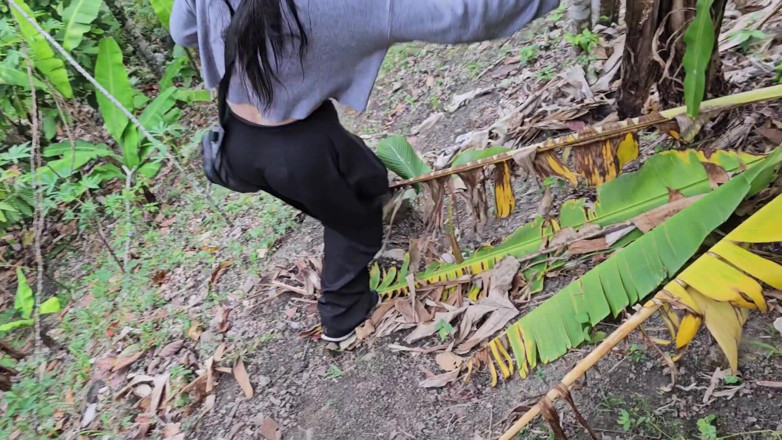Crisanto999: The Idiot of My Cousin-in-law Me During a Walk