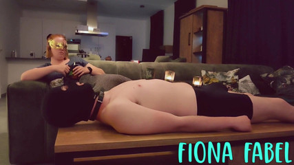 FionaFabel: Goddess Fiona's domestic slave