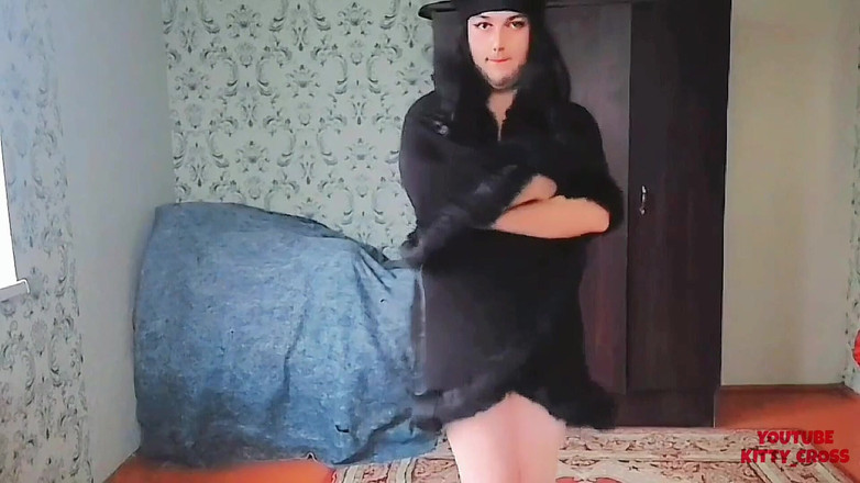 Kitty_Cross: Hand-less Cumshot Sex Bar Girl Cute Young Slut Ladyboy Booty...