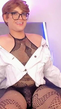 Femboy Ken Good Boy: Dikke Kont Gespleten Door Dildo