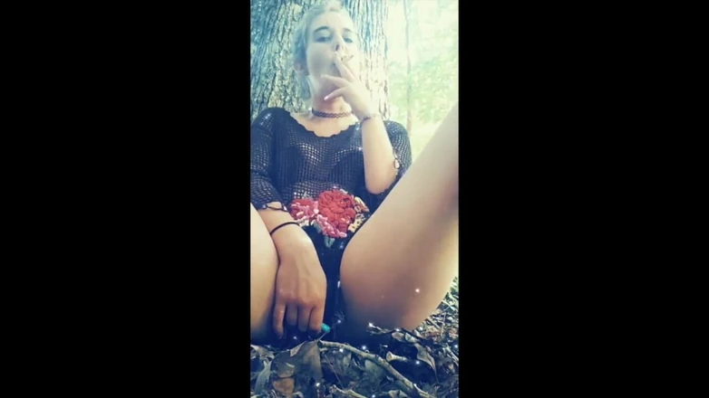 Alli Anderson: Outside Sucking and Playing