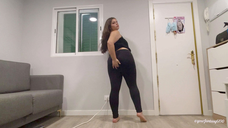 Your fantasy studio: Prdění v černých legínách