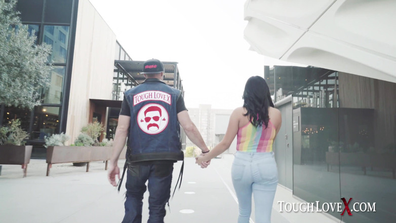 ToughLoveX: Toughlovex - derde wiel met latina hottie Serena Santos