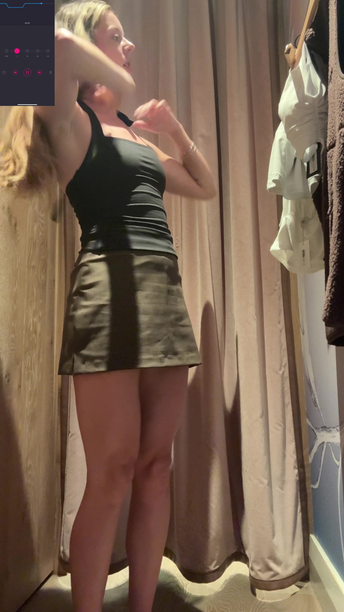Nadia Foxx: Aritzia Clothing Try-on Orgasm