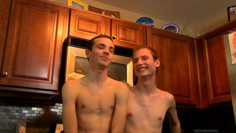 Lollipop Twinks: En set con Connor y Evan