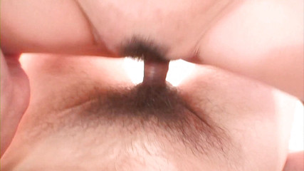 Japan Lust: Chat sufficiente per farsi la casalinga giapponese arrapata che allarga...