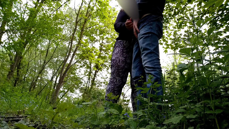 OurFetishLife: Hàng xóm gợi cảm với cặp mông mập mạp sục...