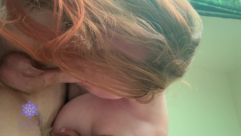 Dahlia Wolf: जोरदार चुदाई कामुक प्रेमिका तुम्हें चूसती है