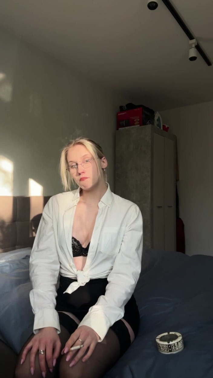 MertyXXX: Thư ký