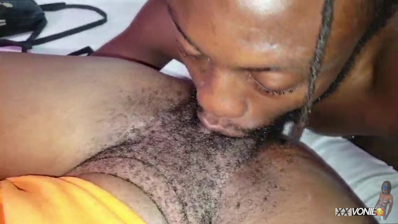 Mr.Freaky69Ja: Shorty We Met in Starbucks Get All Holes Plug