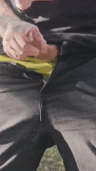 Outdoor Cumshot