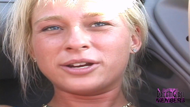 Dream Girls: Orgazm w samochodzie, a następnie z powrotem do niej