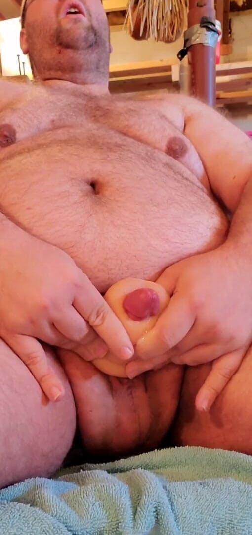 Danzilla White: Będąc niegrzecznym w piwnicy i bawiąc się zabawką erotyczną # 2