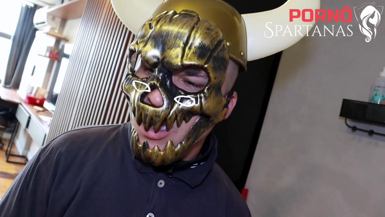 Porno Spartanas: Děvka Manželka Přivedená Před Paroháče