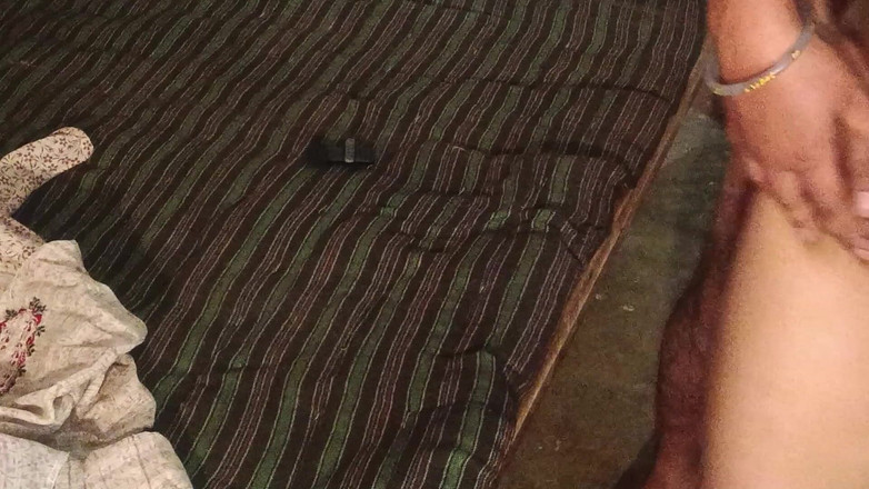 AlarmedFriction635: De schoonzus van de hete vrouw