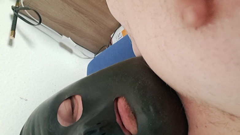 Fickspecht: 胸甲游戏 2