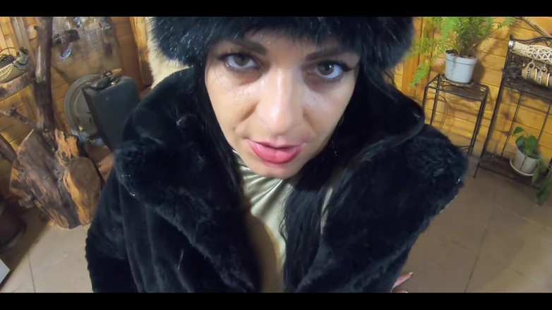 MilfyCalla: Milfycalla Deep Blow-job While Wearing Fur Coat and Shiny Boots 204