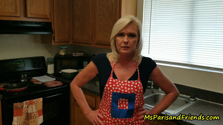Ms Paris and Friends: Stepaunt Paris seduces her stepnephew