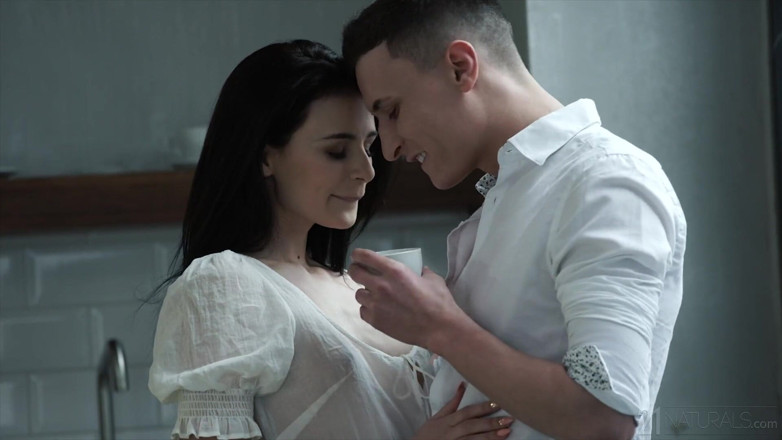 21 Naturals: 21 Naturals - Kate Rich สาวเซ็กซี่สุดๆ สนุกกับเซ็กส์เช้าวันหยุดกับแฟนหนุ่ม