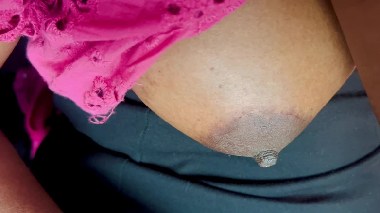 Sweetysingle: Car Pussy Touch