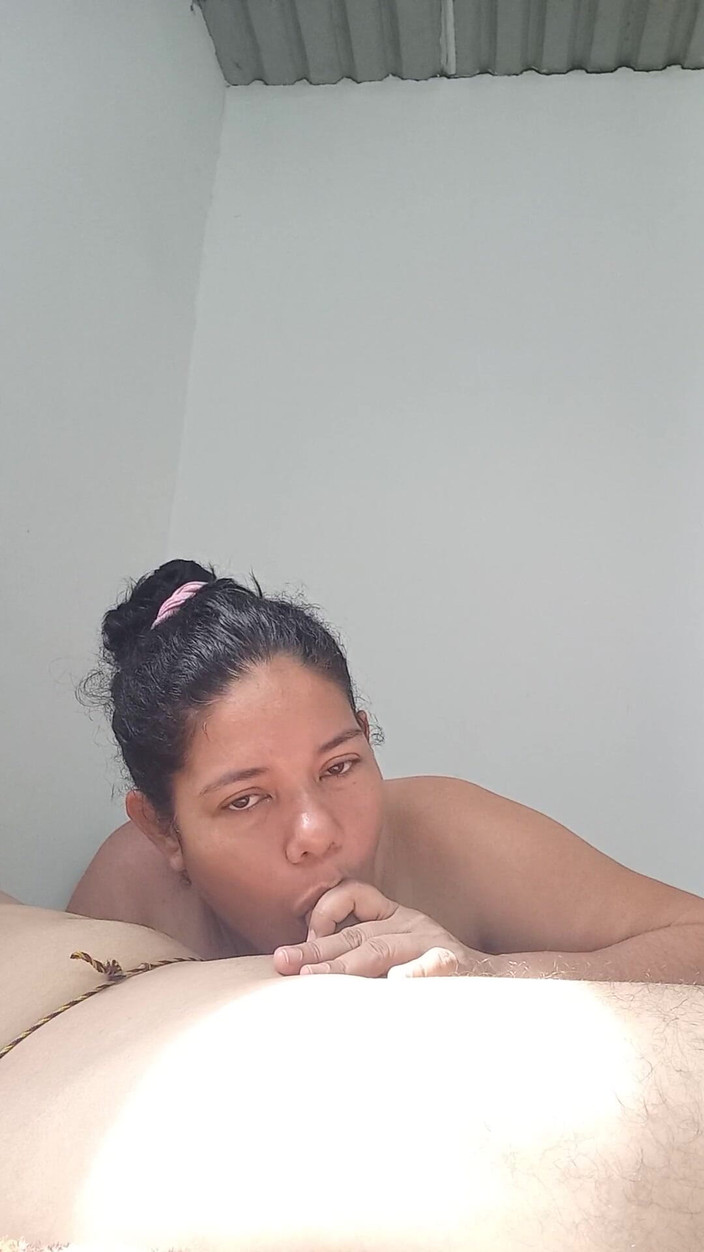 Valkyrieandluigy: Krásná kouřící dívka