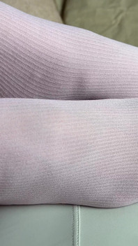 Ora questo è il tuo video preferito sul footish con calzini rosa