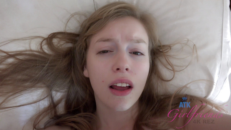 ATK Girlfriends: Dolly Leigh ile Hawaii'de sanal tatil bölüm 9