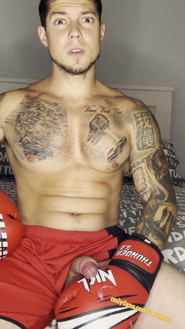 My Cock Cums, with Boxing Gloves (Boy gym) My Cock Cums, with Boxing Gloves (Boy gym)