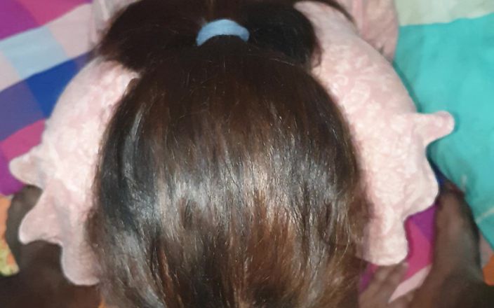 Tiyana: Esposa puta escupe en marido gran polla de rodillas y...