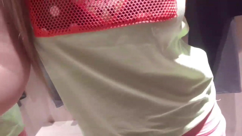 Putana dreams: Teen very horny in fitting room and start masturbation
