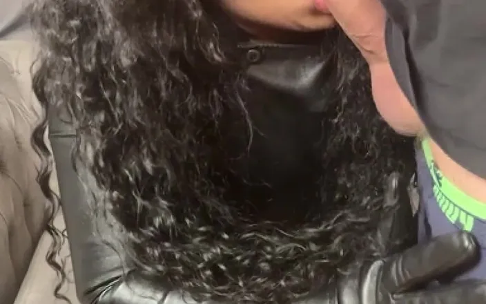 LadyAyse5: Send Tipp After I Send You This Video in Your...