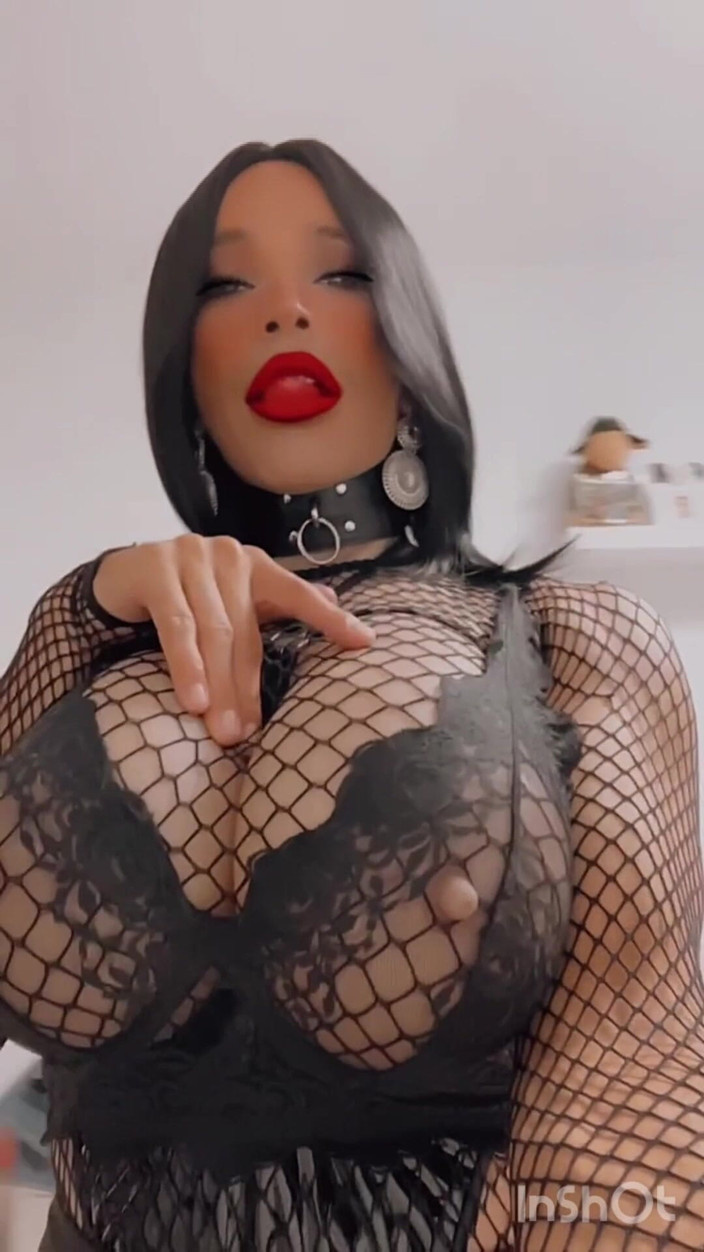 Sissy Slut Brianna: 你想要吗？证明你配得上