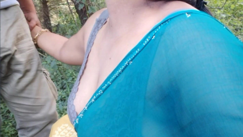 HotGirl21: Adik ipar desa yang lagi sendirian di hutan ini lagi...