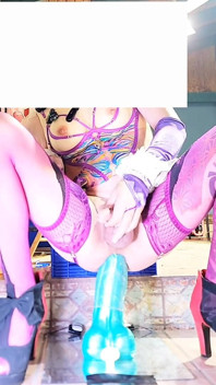 TS สาวประเภทสองน่ารัก ลินเจอรี่เซ็กซี่ ขี่ดิลโด้รูตูดใหญ่แบบไม่ใส่กางเกงใน