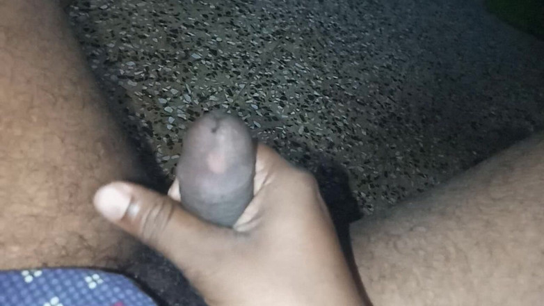 Sweet Indian cock: Mój pokój biurowy żony w Dubaju. Lizanie mojego dużego kutasa