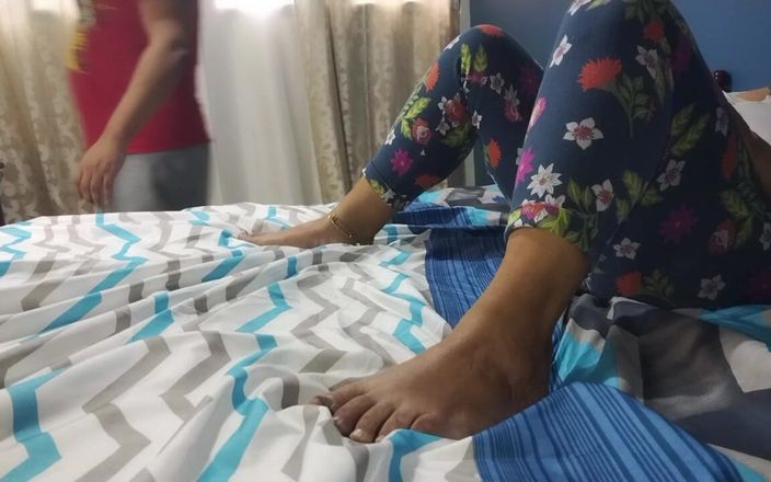 Milfta boohot: Pijat minyak berubah jadi seksual setelah melihat pantat pelacur dewasa