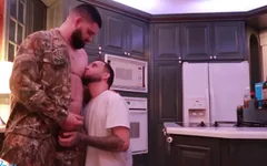 Ficamos com tesão e o levamos para o quarto .... em Before Dinnerclick Como se u quisesse mais vídeos como este