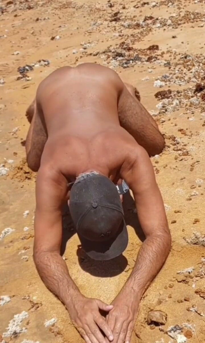 Ladysilvas: Ladysilva on All Fours Wanting Cock in Her Hot Ass...