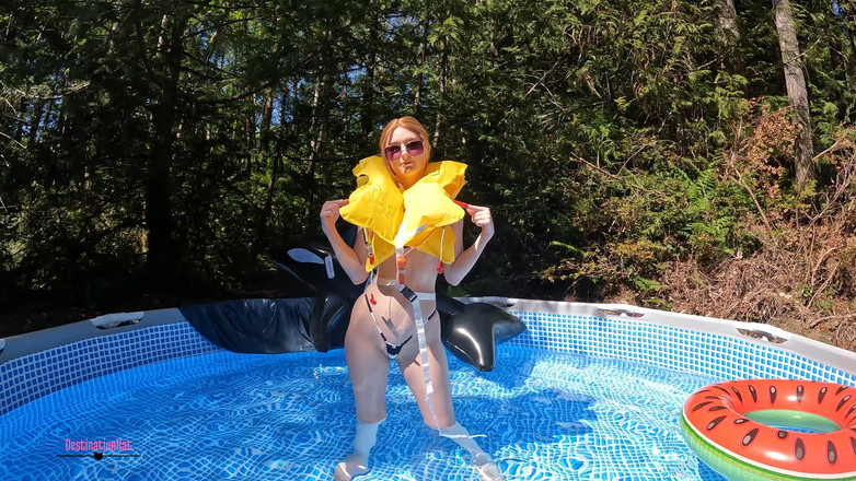 Destination Kat: Twoja nadmuchiwana kamizelka ratunkowa fetysz