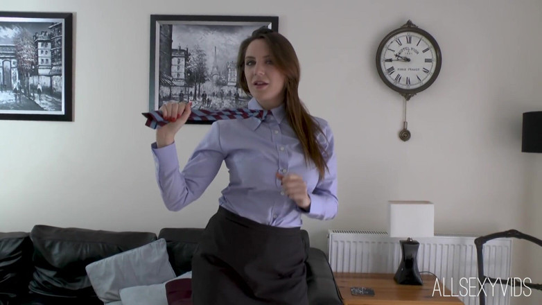 All Sexy Vids: College girl Samantha plays to orgasm